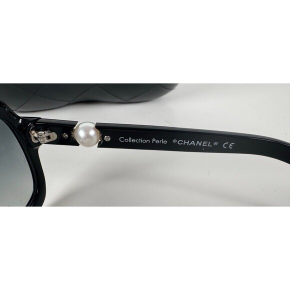 CHANEL 5132-H Pearl Sunglasses - Made in Italy - Rare Style   Includes Case main image 4